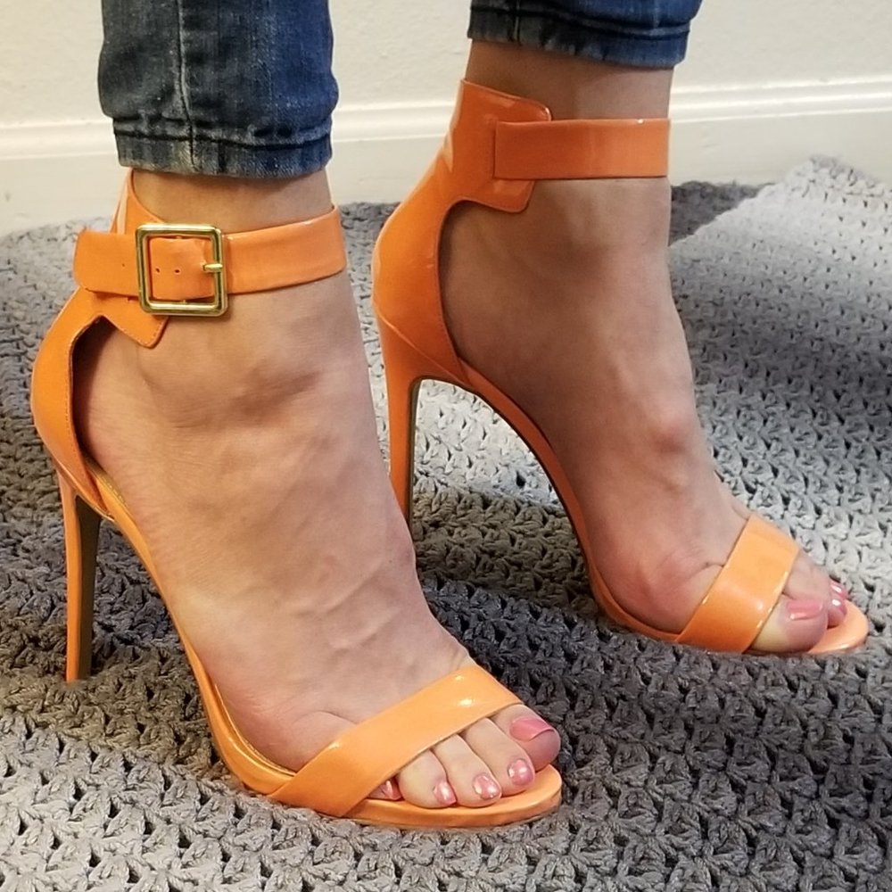 Steve Madden - Marlenee, Orange Patent Stilettos